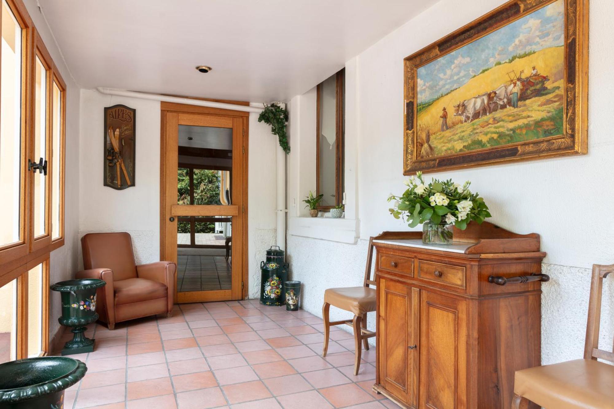Chalet-Hôtel Le Belvédère Brides-les-Bains Esterno foto