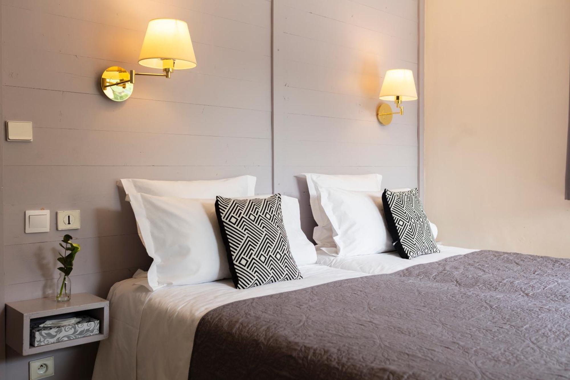Chalet-Hôtel Le Belvédère Brides-les-Bains Esterno foto