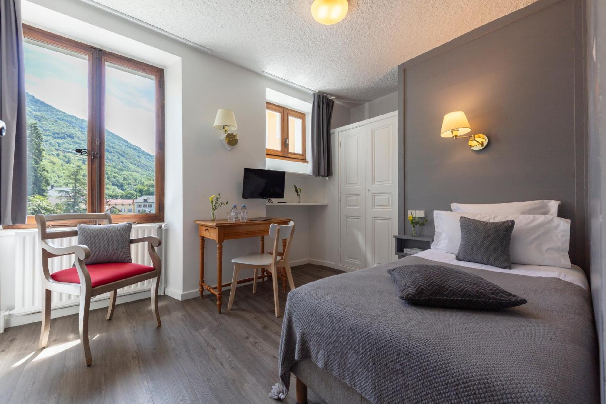 Chalet-Hôtel Le Belvédère Brides-les-Bains Esterno foto